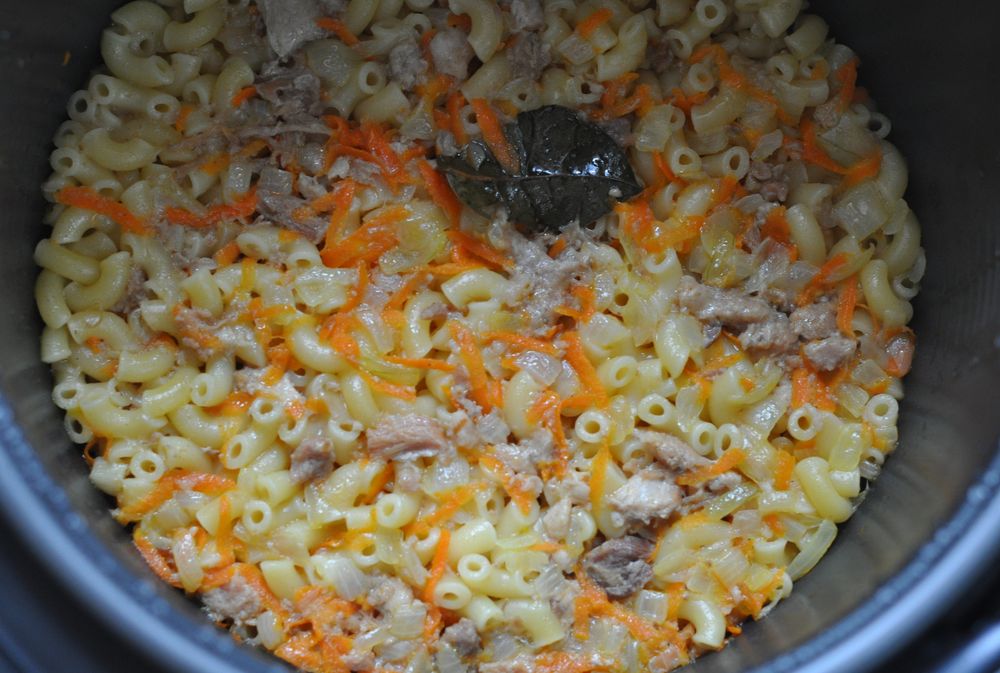 Макароны с тушенкой в мультиварке. как приготовить макароны с тушенкой в мультиварке. способы приготовления и рецепты макарон с тушенкой в мультиварке
