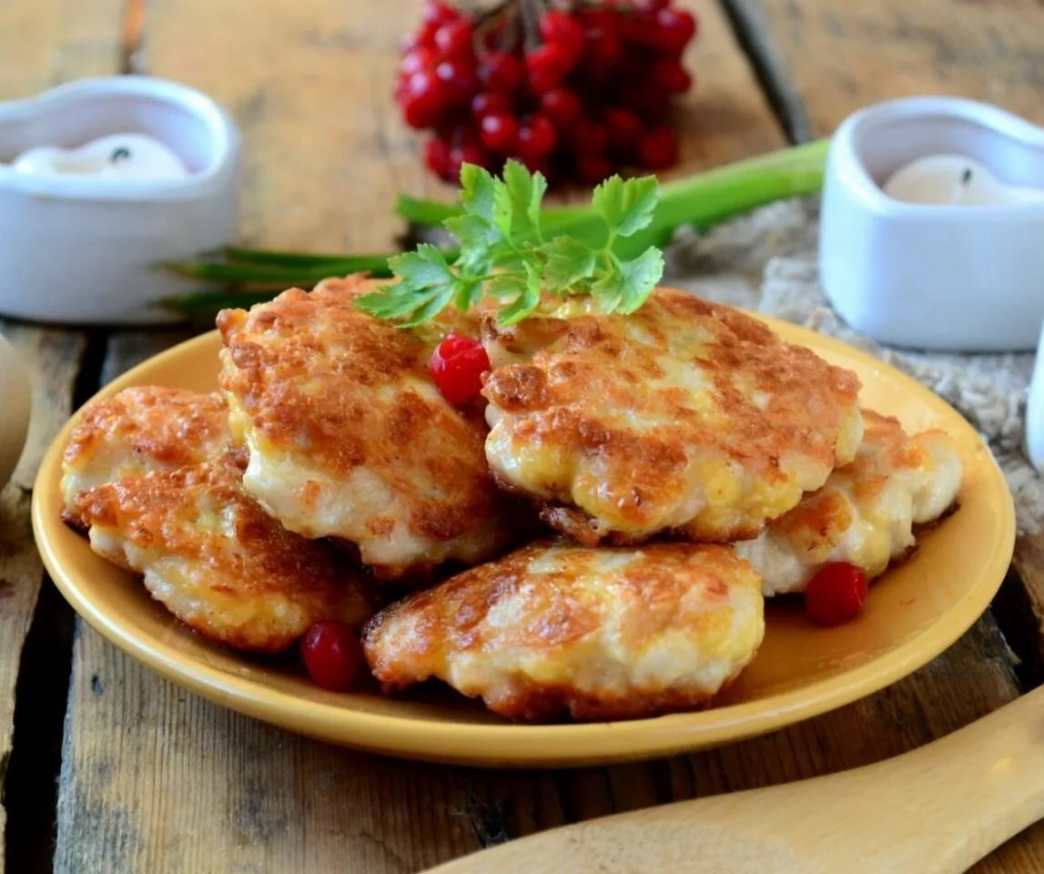 Рецепты котлет из свинины и курицы для повседневного меню