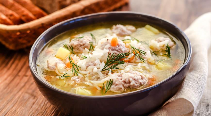 Суп с фрикадельками и рисом — самый вкусный рецепт