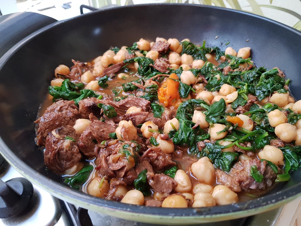 Нут с мясом - 7 домашних рецептов, пошаговые с фото