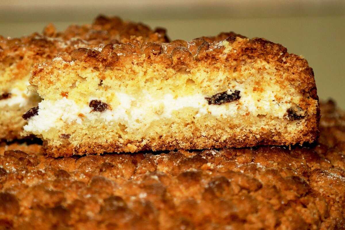 Творожный пирог из песочного теста. золотой рецепт с фото