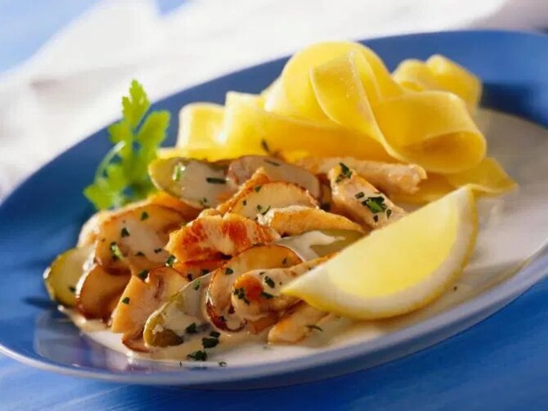 Как вкусно приготовить филе индейки на сковороде