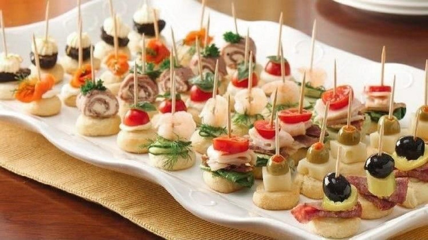 Канапе на новый год и рождество: 20 рецептов на любой вкус