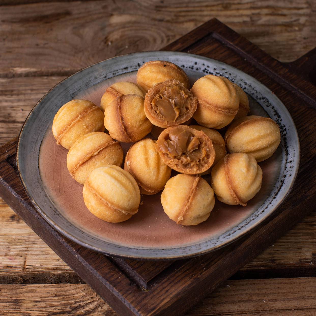 Печенье "орешки" со сгущенкой - рецепт как в детстве | как приготовить на webpudding.ru