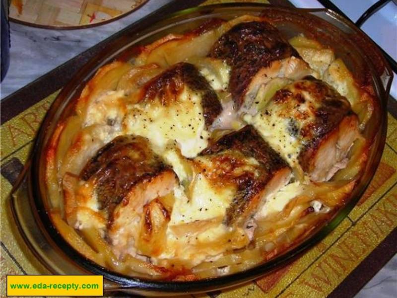 Щука, запеченная в духовке целиком (в фольге)