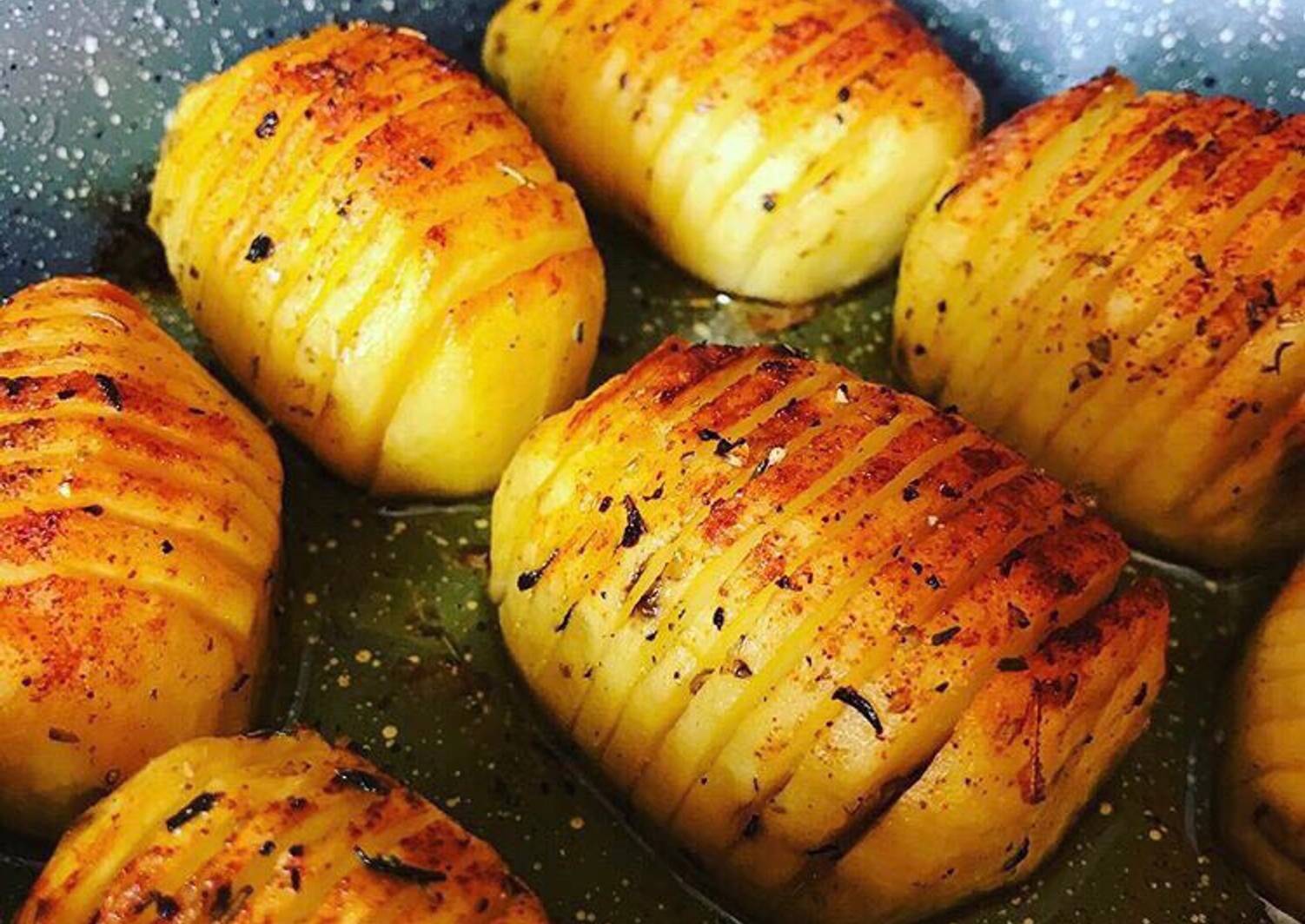 Картошка с мясом на противне - очень простой рецепт с пошаговыми фото