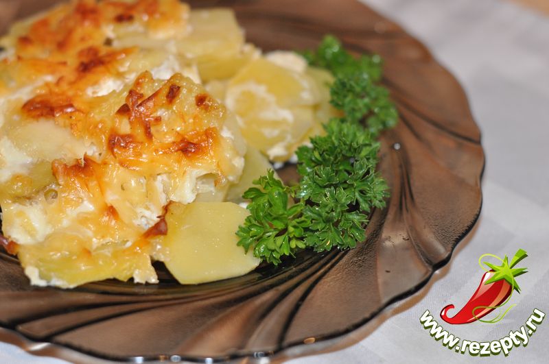 Картофель французский. французский картофель оближешь запечённый с соусом "пальчики"!