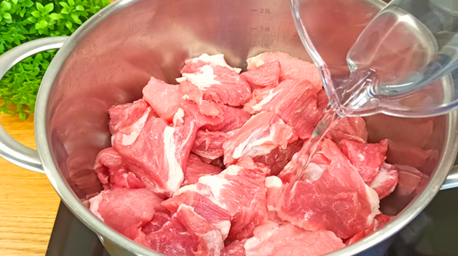 Как замариновать любую часть курицы так, чтобы мясо таяло во рту? добавь этот продукт в нужный момент. и емкость правильную возьми. — блинчик