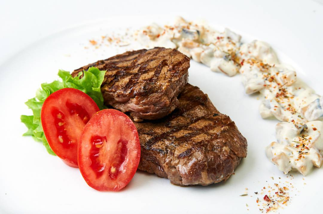 Рецепт котлет из миланской телятины (cotoletta alla milanese) - готовка - 2024