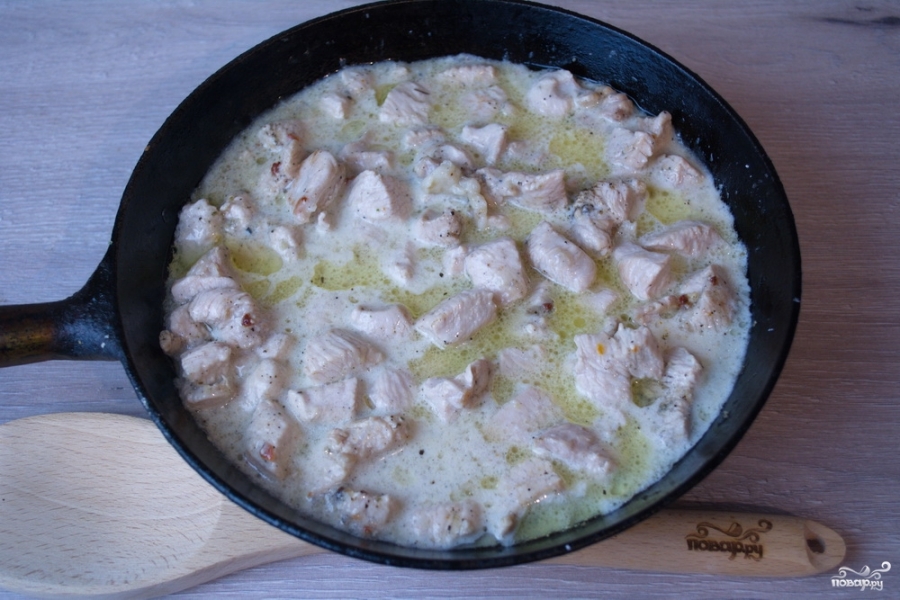 Паста с индейкой и грибами в сливках и без, с молоком, сыром,