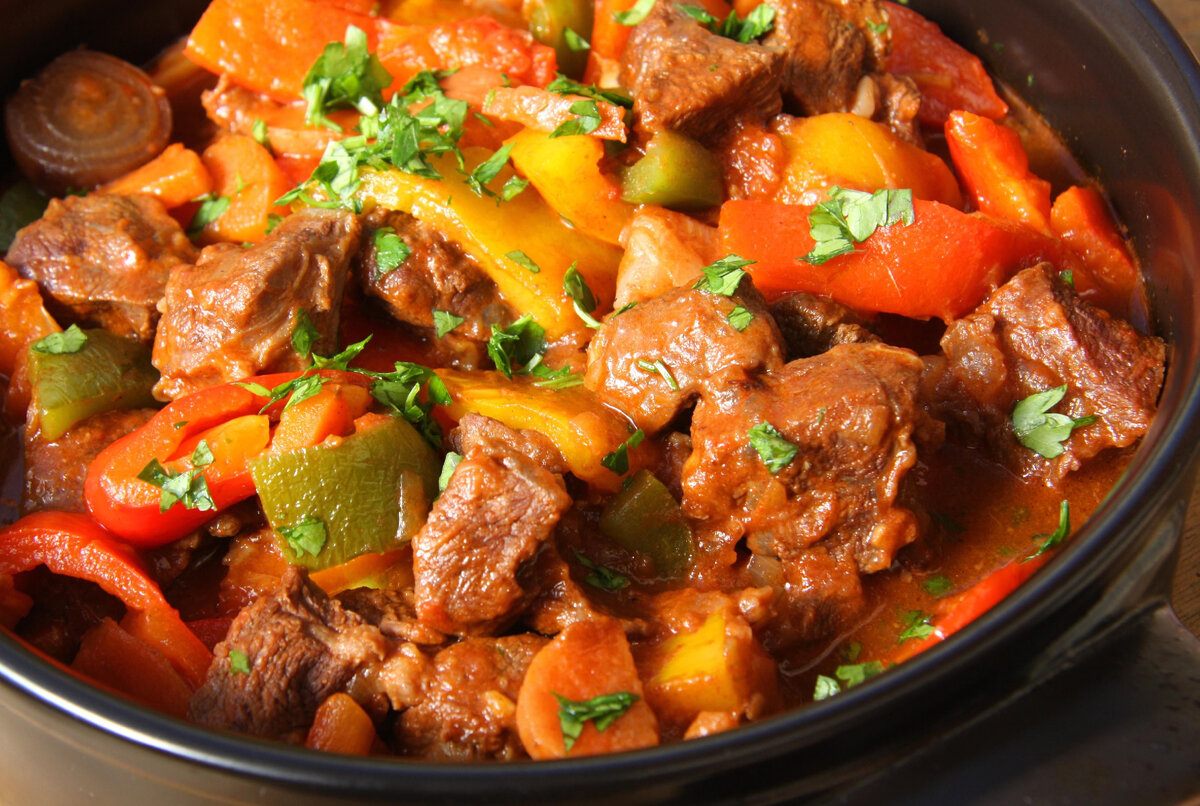 Тушеная говядина - 10 самых вкусных рецептов