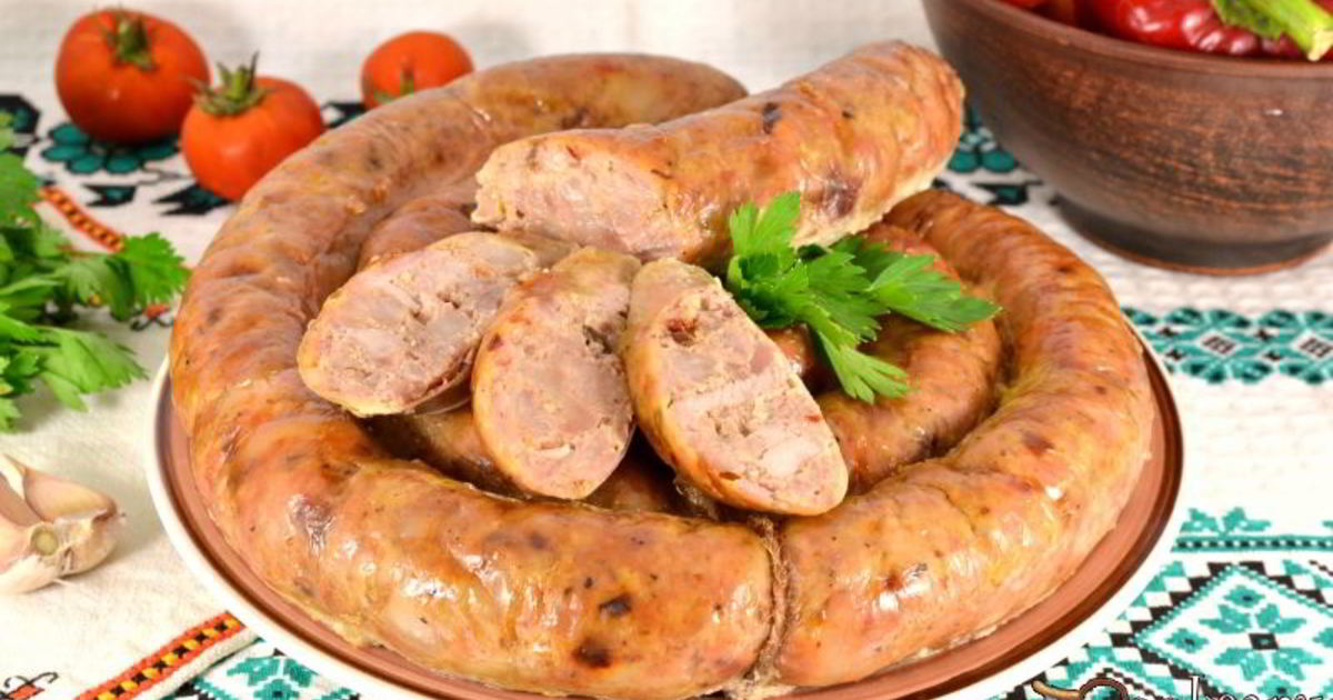 Колбаса из курицы в домашних условиях: самый вкусный рецепт быстрого приготовления