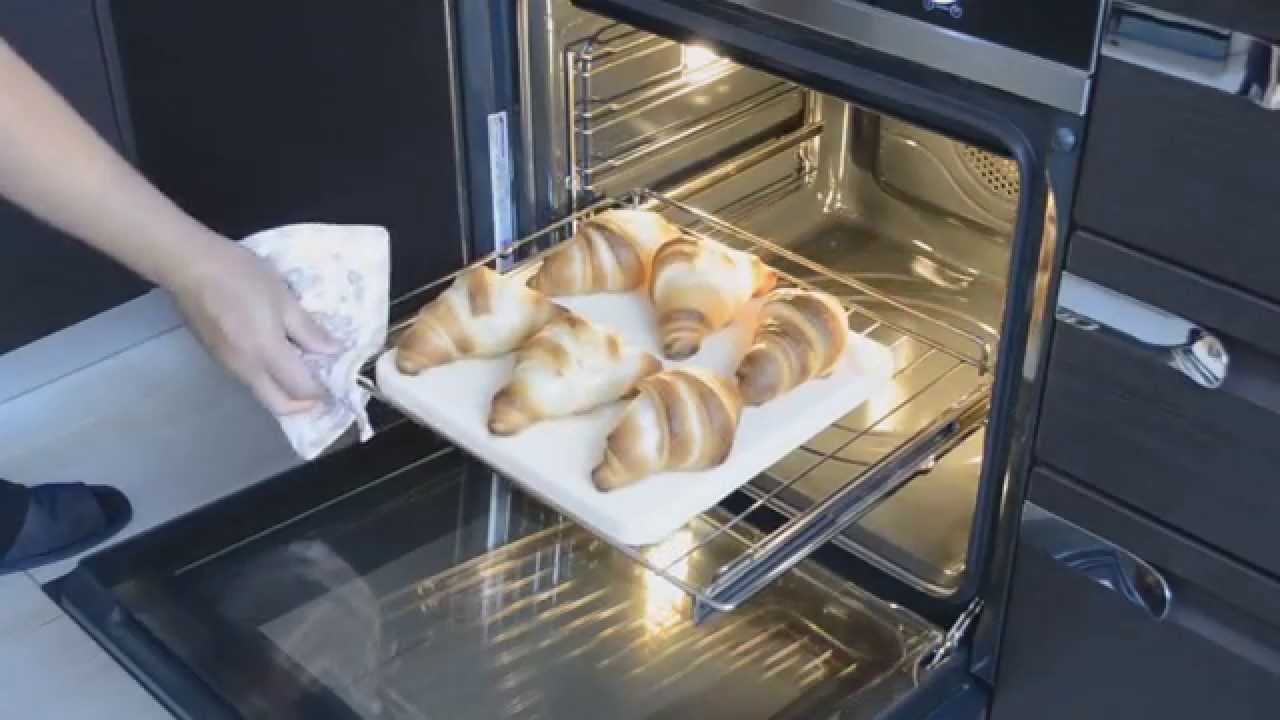 Как запечь свинину в духовке так, чтобы мясо было нежным и сочным