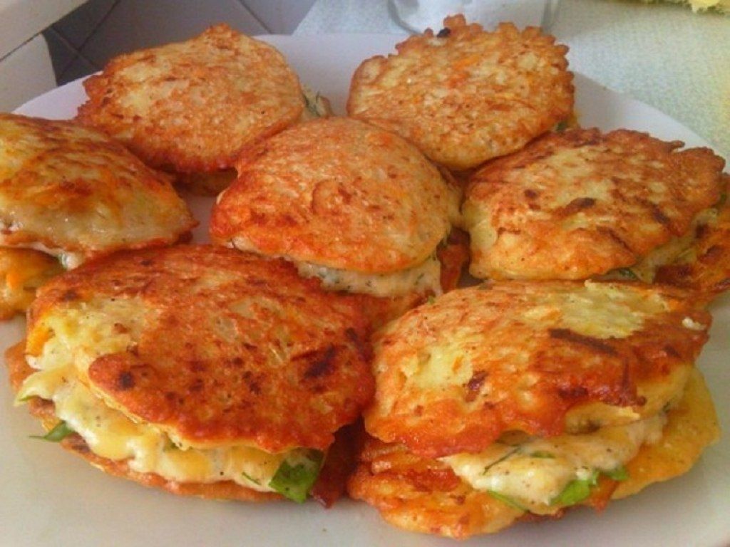 Оладьи из кабачков — простые и самые вкусные рецепты быстрого приготовления