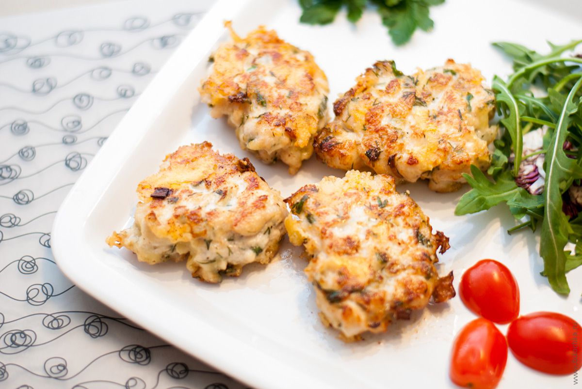 Котлеты из куриного фарша - 10 самых вкусных рецептов нежных куриных котлет
