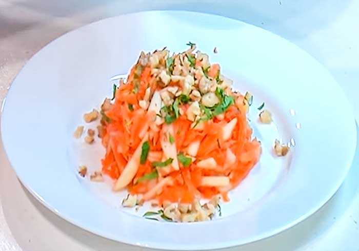 Салат с морковью по корейски: 10 простых и вкусных рецептов