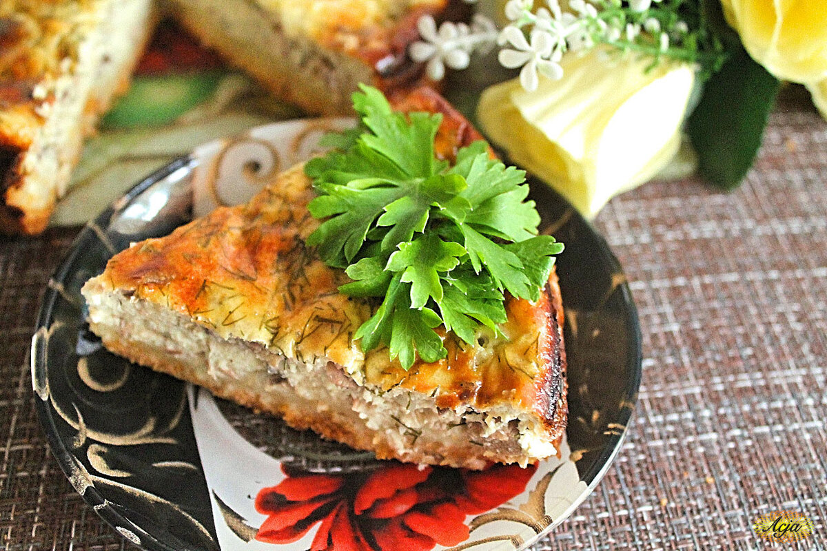 Пирог с сайрой и рисом: 7 простых рецептов