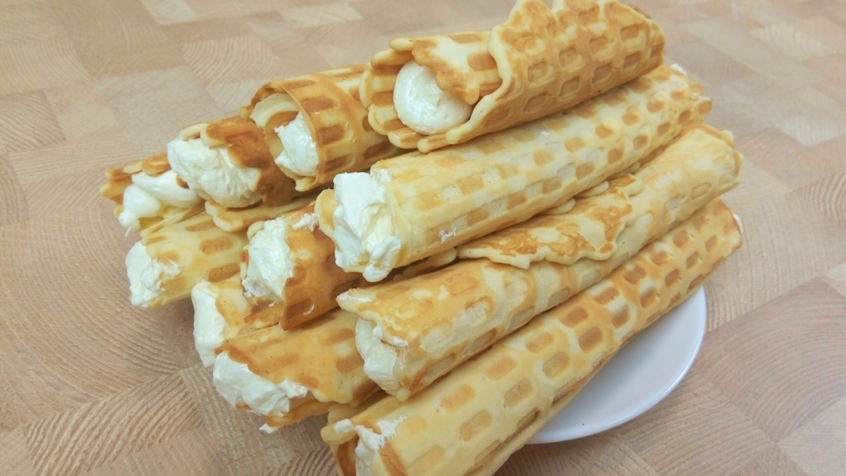 Рецепты приготовления хрустящих вафельных трубочек с фото
вафельные трубочки: рецепты с фото идеальной хрустящей выпечки. вафельные трубочки из детства: как сделать их дома