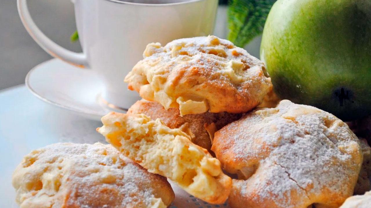 Куриная печень с яблоками — 8 сытных рецептов