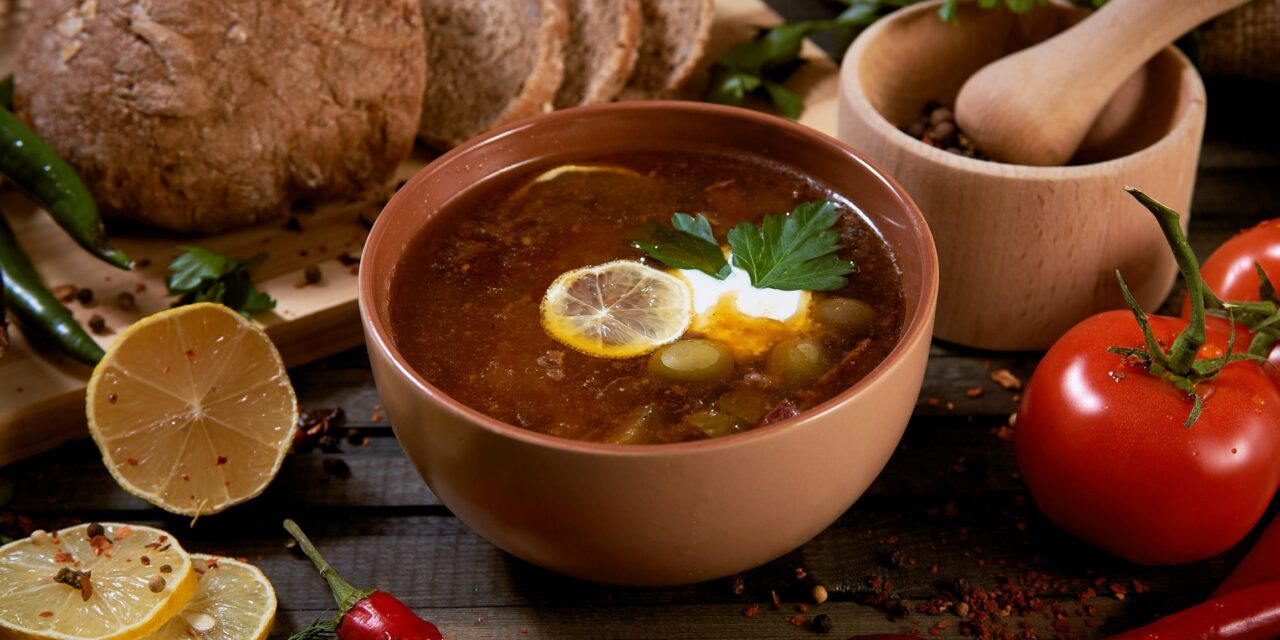 Что вкусного приготовить из сосисок: 5 рецептов на ужин, чтобы удивить домочадцев