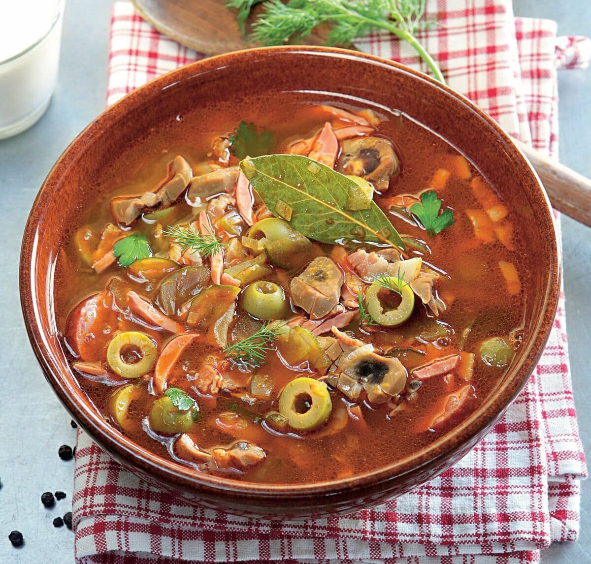 Солянка классическая - 7 рецептов - 1000.menu