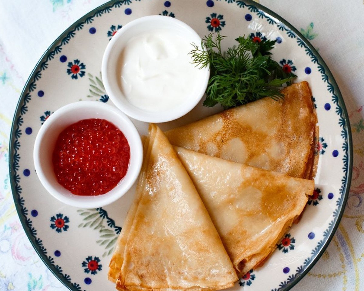 Оладьи на сметане пышные без дрожжей быстро и вкусно рецепт фото пошагово и видео - 1000.menu