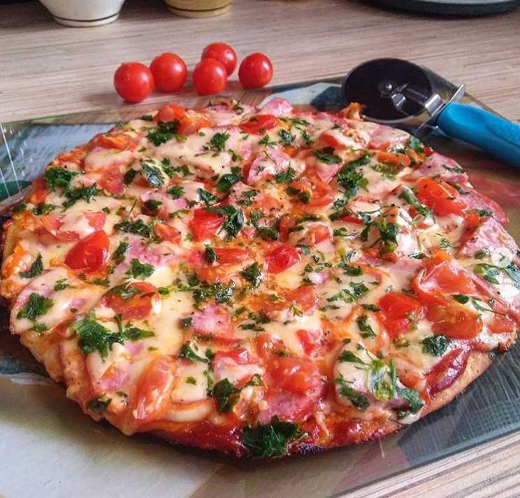 Пицца на сковороде за 10 минут - быстро и вкусно