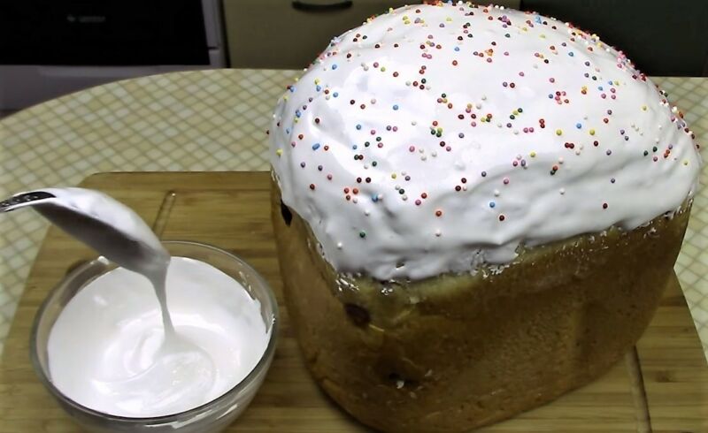 Рецепт глазури для пасхальных куличей, которая не осыпается и не липнет