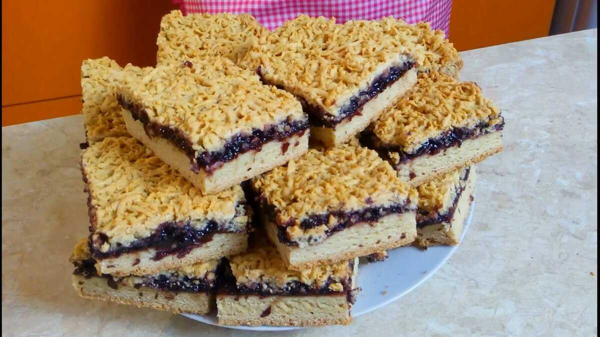 Готовим домашнее песочное печенье с вареньем