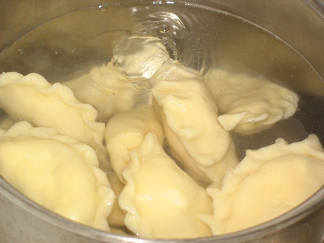 Сколько варить пельмени с мясом: самая подробная инструкция