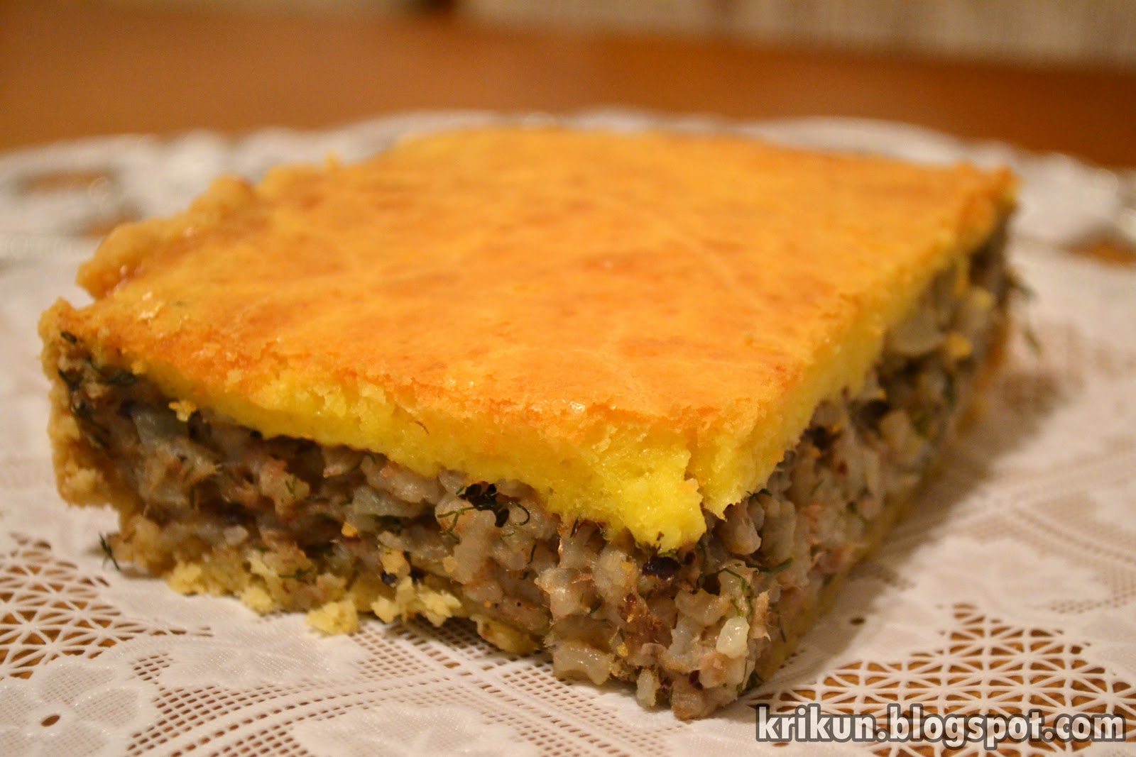 Пирог с сайрой и рисом: 7 простых рецептов