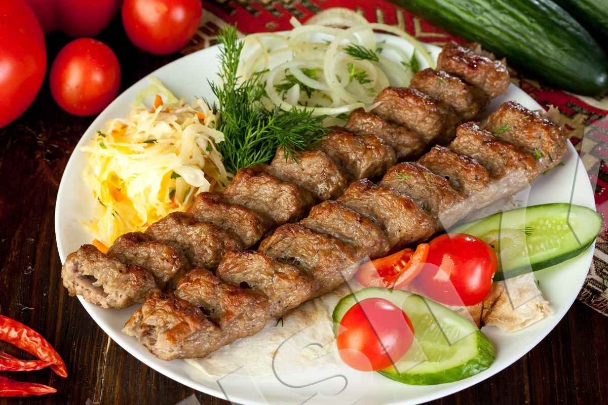 Рецепт люля-кебаба из свинины на мангале - рецепт с фото