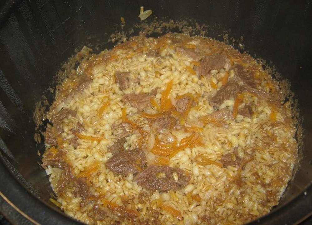 Перловка с мясом в мультиварке