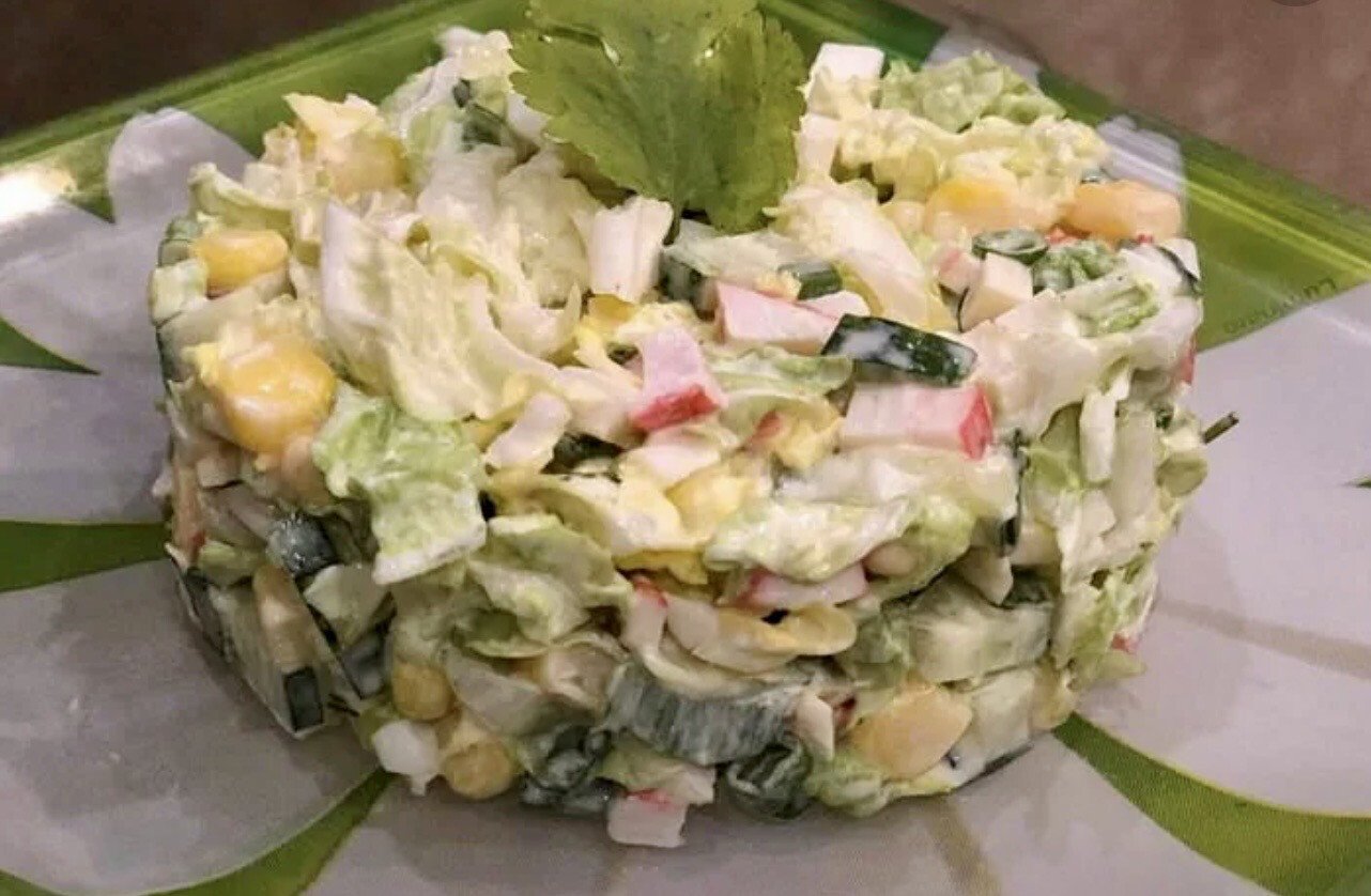 Салат из крабовых палочек и капусты — 6 вкусных и простых рецептов