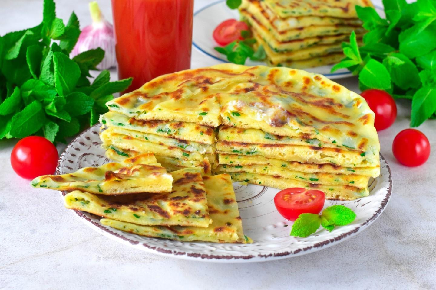 Хычины на кефире с брынзой и картошкой (карачаевские) пошагово