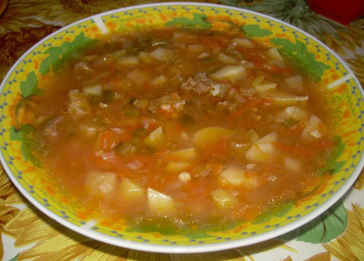 Рассольник с перловкой и солеными огурцами – пошаговые рецепты