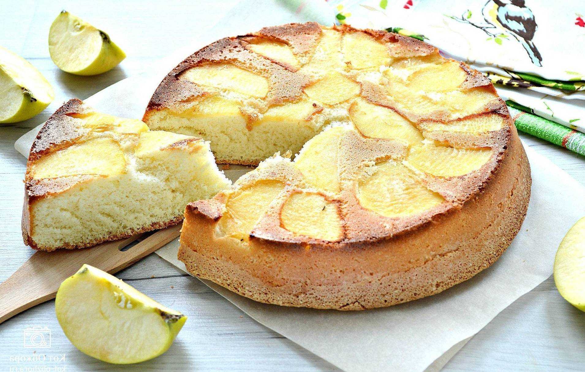Самый простой в мире яблочный пирог: 12 очень вкусных, нежных и быстрых рецептов