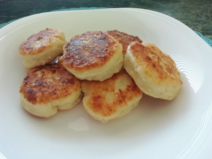 Почему сырники не получаются: подгорают, разваливаются, невкусные