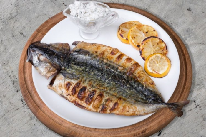 Скумбрия на гриле рецепты на мангале – 7 самых вкусных рецептов маринада для рыбы