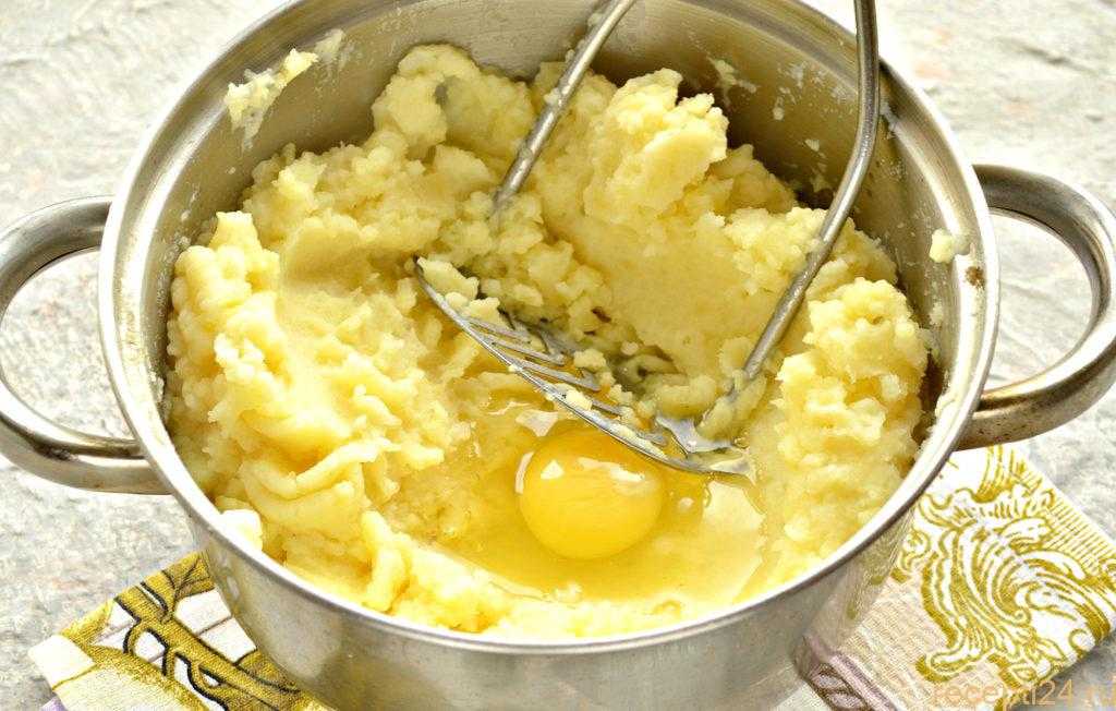 Картофельное пюре со сливками и сыром — пошаговый кулинарный рецепт приготовления горячего с фото
