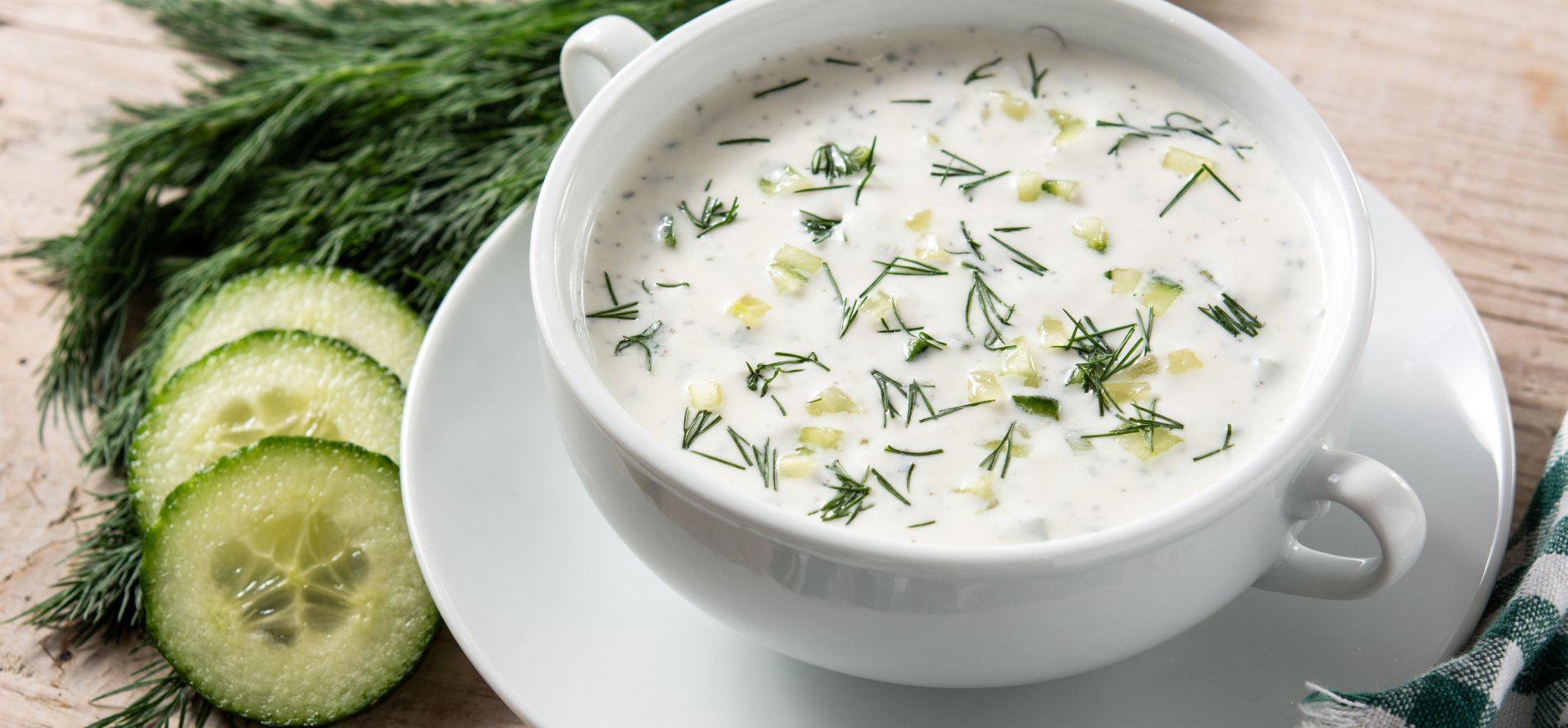 Вкусный и освежающий рецепт супа таратор — идеальное блюдо на летний сезон