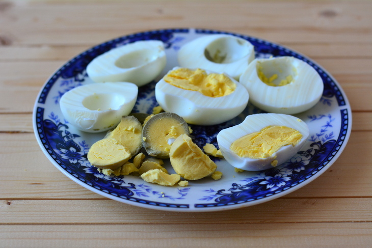 Бутерброды с селёдкой на праздничный стол- 14 красивых и вкусных рецептов