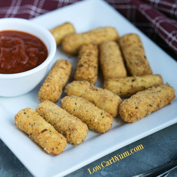 Air fryer mozzarella sticks recipe