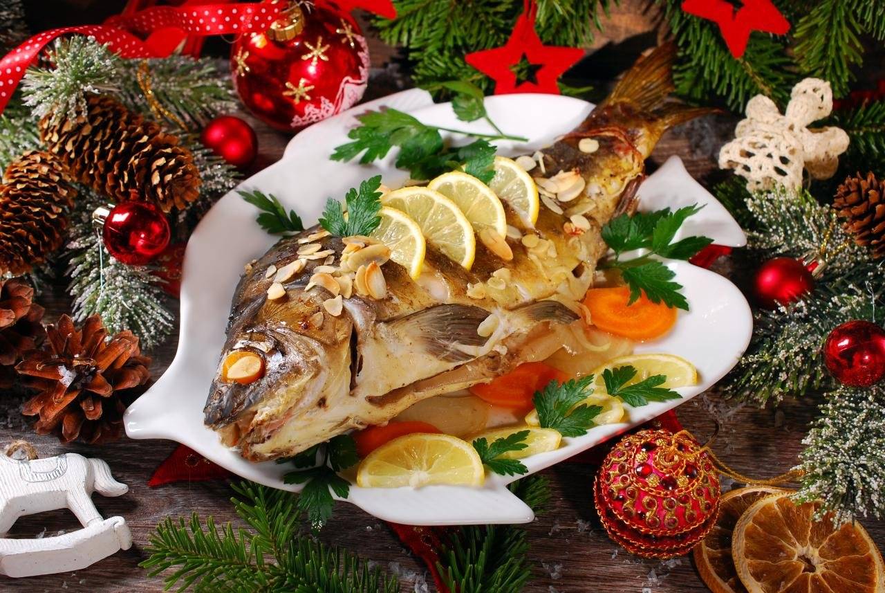Блюда из рыбы на новый год 2022: самые вкусные рецепты