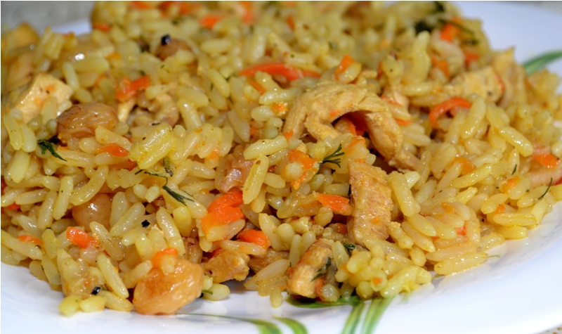 Плов с курицей в мультиварке