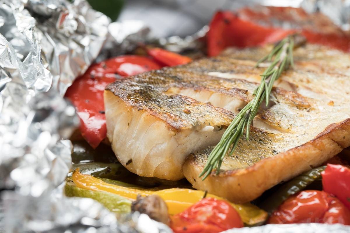 Секреты приготовления очень вкусной и сочной рыбы: удивите своих домочадцев и гостей: новости, кухня, рыба, приготовление, жарка, духовка, кулинария