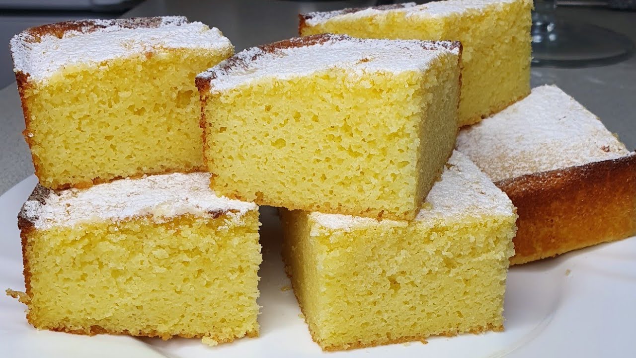 Манник на кефире с яблоками очень вкусный и воздушный – 4 рецепта приготовления