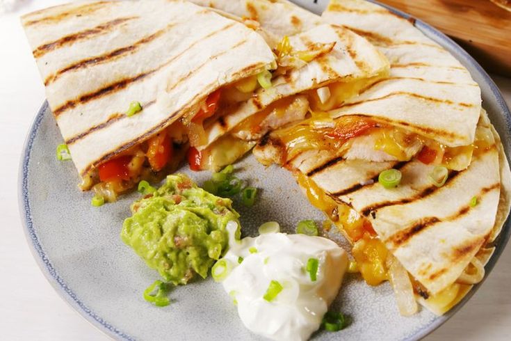 Самые вкусные кесадильи — подборка рецептов!