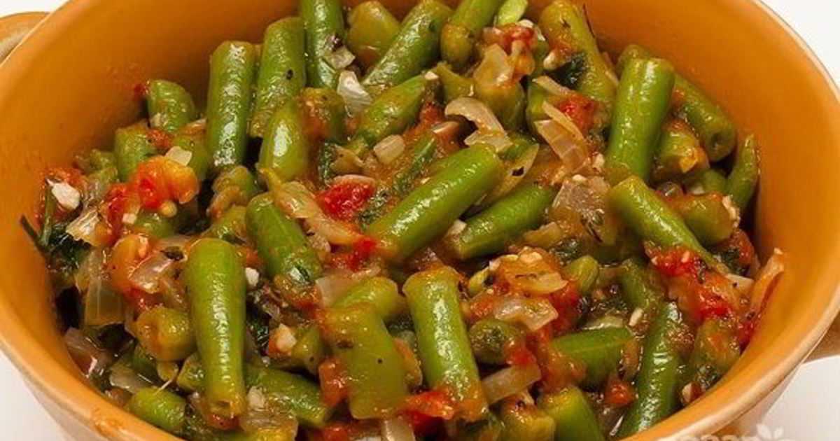 Как вкусно приготовить  стручковую фасоль с яйцом