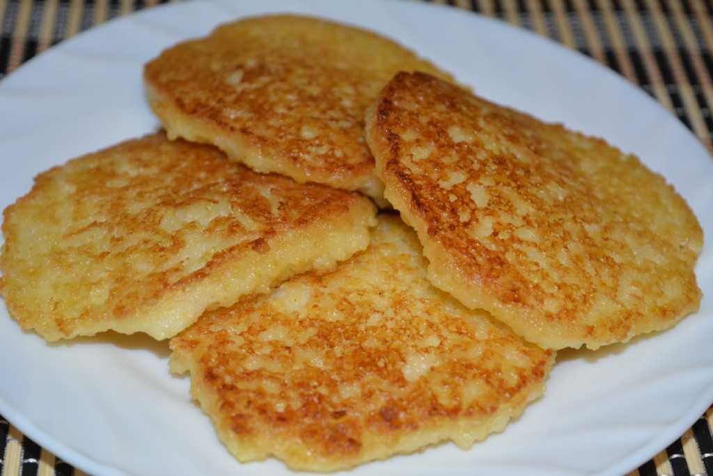 Домашние лепешки на сковороде вместо хлеба - быстро, просто, вкусно